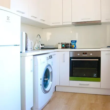 Tiigi Str Flats Beside Old Town, Parking Apartment *
