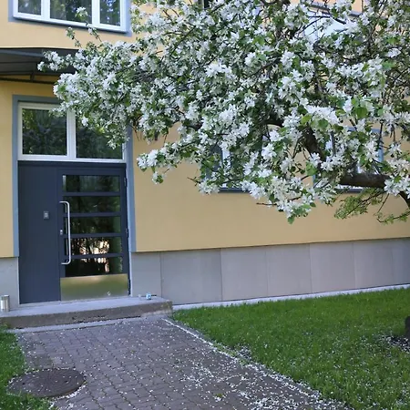 Tiigi Str Flats Beside Old Town, Parking Apartment